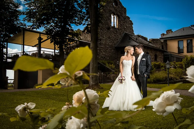 Hochzeit auf Burg Schwarzenstein in Geisenheim