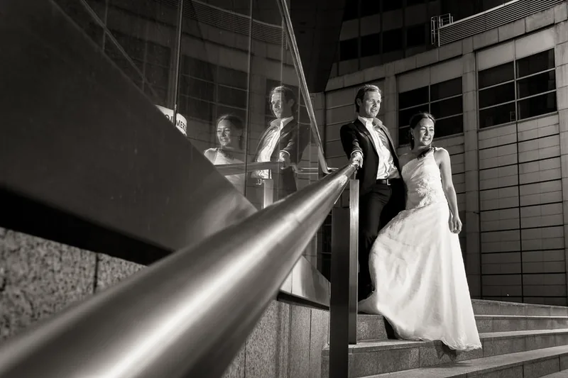 After Wedding Shooting Frankfurt – Brautkleid im urbanen Kontext