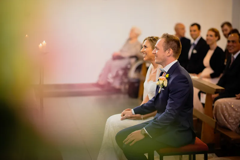 Scheunenhochzeit Gettenbach – Tanz mit Lichterketten in der Scheune