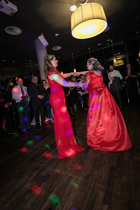 Hochzeit Frankfurt am Main – urbanes Paarshooting