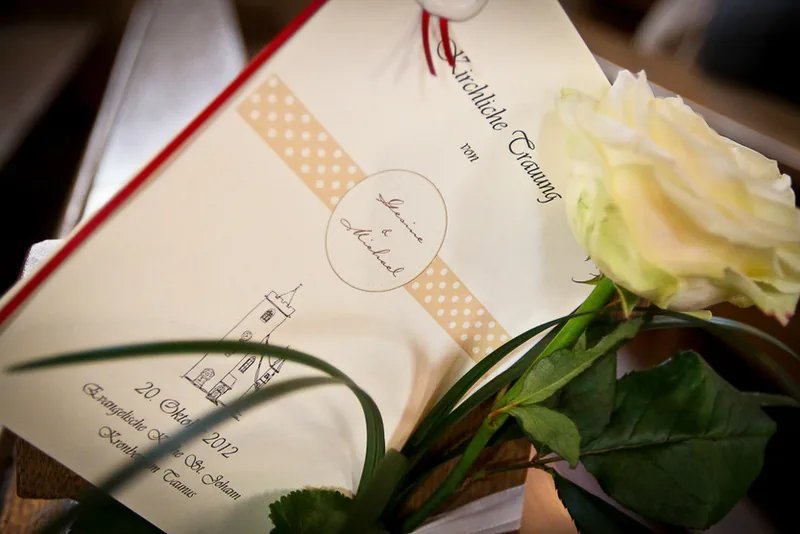 Hochzeit Wiesbaden – Jagdschloss Platte von außen