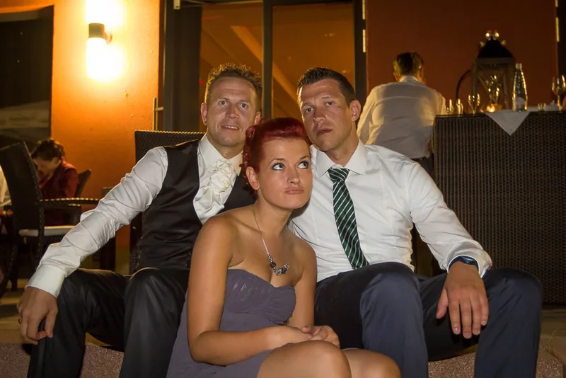 Hochzeit im Schlosshotel Blankenburg im Harz – Brautpaar im Schlosspark
